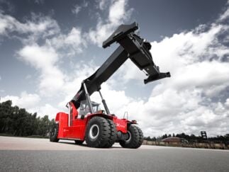 Kalmar Essential Reachstacker